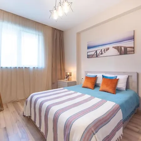 Gg Home - Cozy And Lovely 1-Bedroom Apartment In Saburtalo Tbilisi Exterior photo
